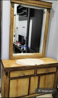 dressing table