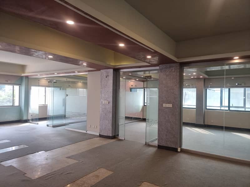 Property Connect! Modern And Cozy 3500 Sq Feet 1st Floor Available For Rent In Gulberg 13