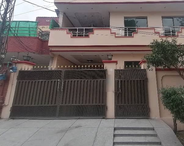 House For Grabs In 10 Marla Marghzar Officers Colony 1