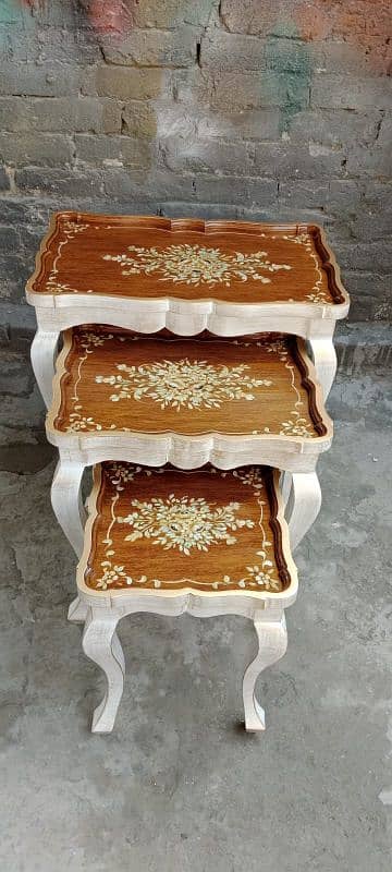 Hand-Painted Nesting Table Set - Elegant & Timeless Design 4