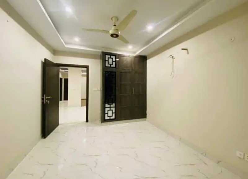 Beautiful Brand New Luxury Apartment Available For Sale (The Arch) Sector G-11 8