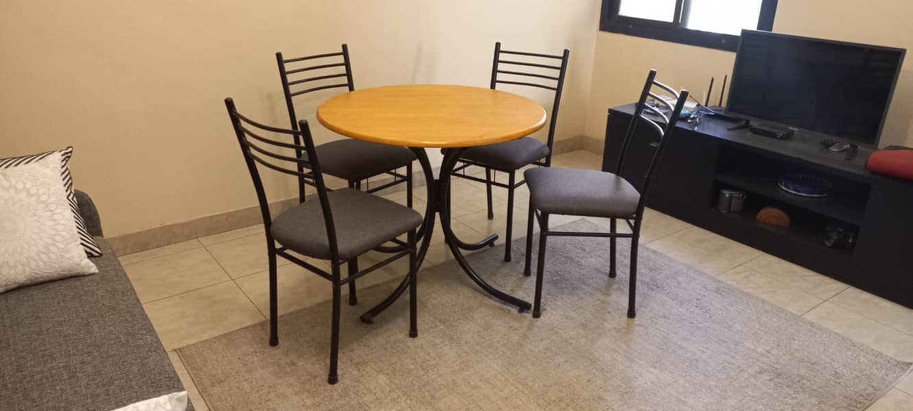 Four Seater Dinning Table 0