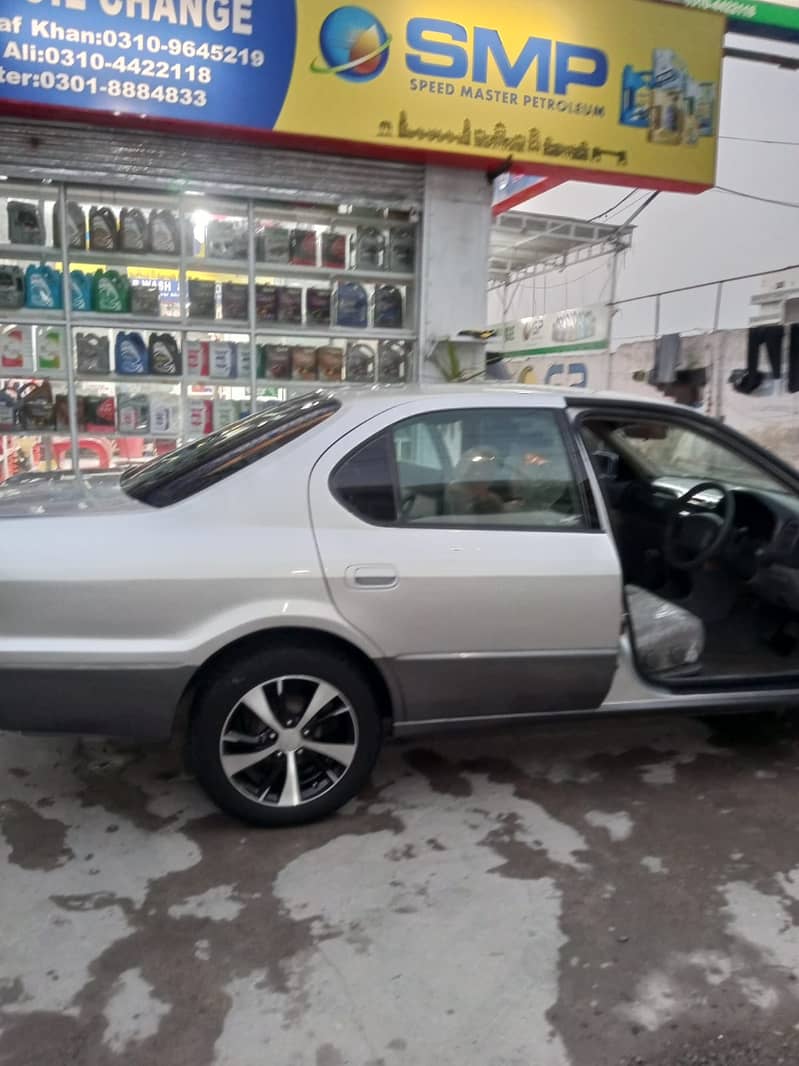 Toyota Corolla LX Limited 1.5 Model 1995 2