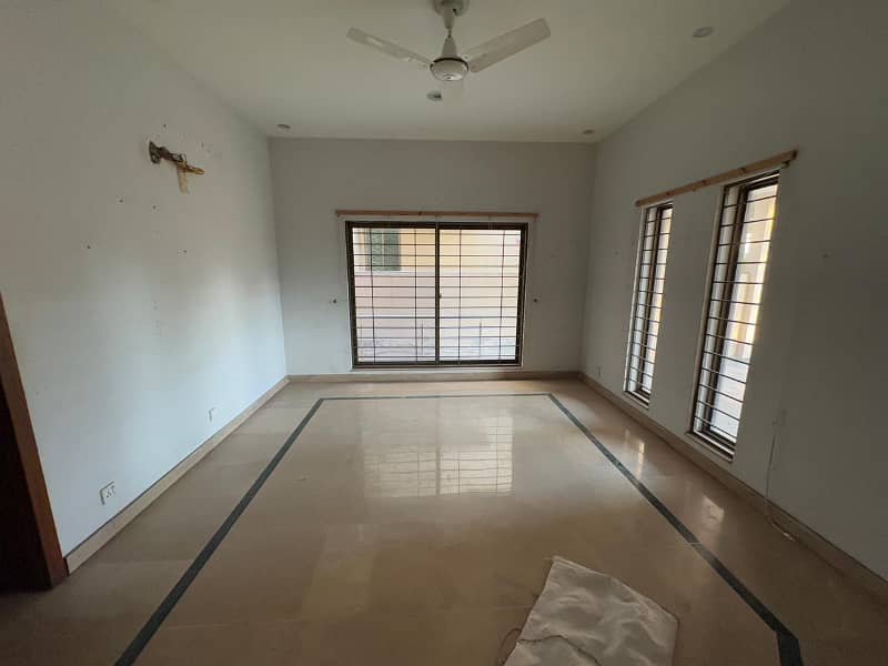 Full Basement 01 Kanal Modern Design House For Rent In DHA Phase 5 Block-G Lahore. 11