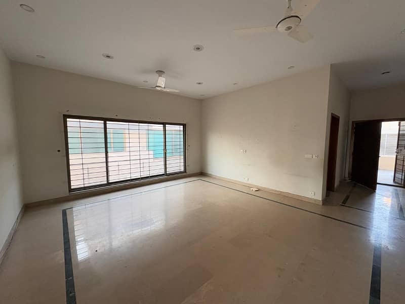 Full Basement 01 Kanal Modern Design House For Rent In DHA Phase 5 Block-G Lahore. 18