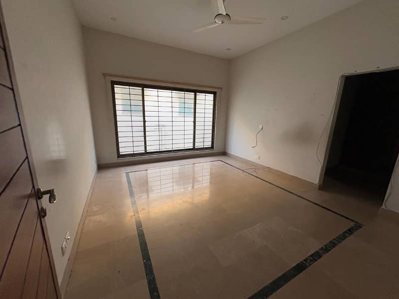 Full Basement 01 Kanal Modern Design House For Rent In DHA Phase 5 Block-G Lahore. 20