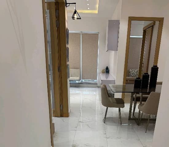 1500 Square Feet Flat for rent in Gulberg 4