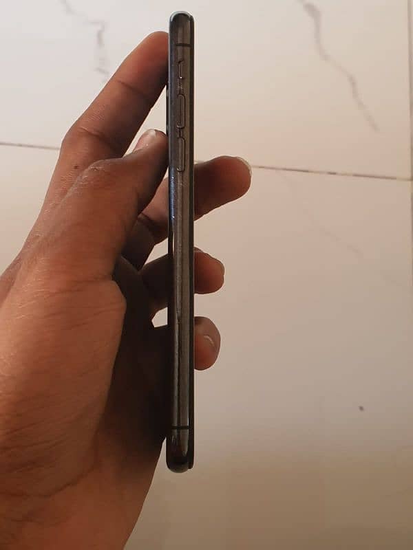 iPhone X (256) Official Pta approved 3