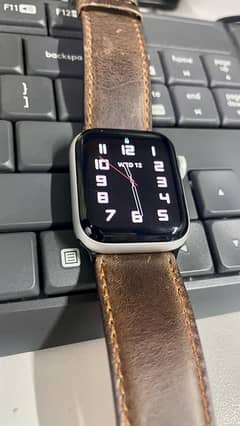 Apple Watch SE 2 - 2022 - 2nd gen - 40mm - Silver