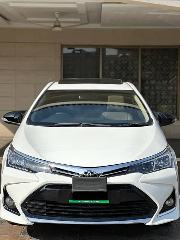 Toyota Corolla Grande 2015 model 0