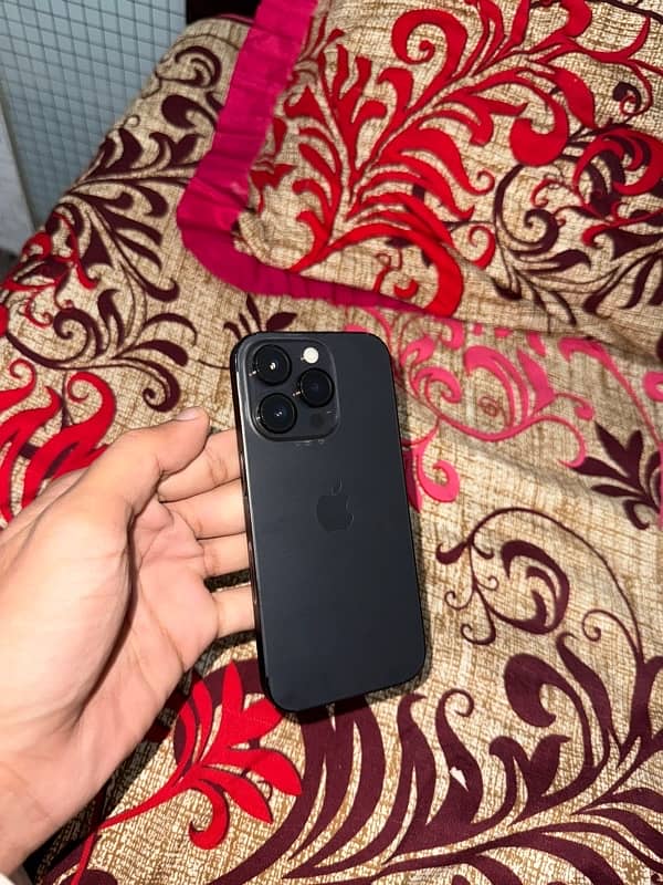 iPhone 14pro 256gb with copm box jv 1