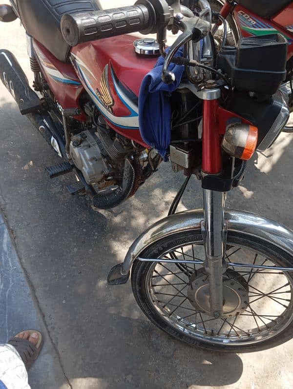 Honda 125 model 2015 2