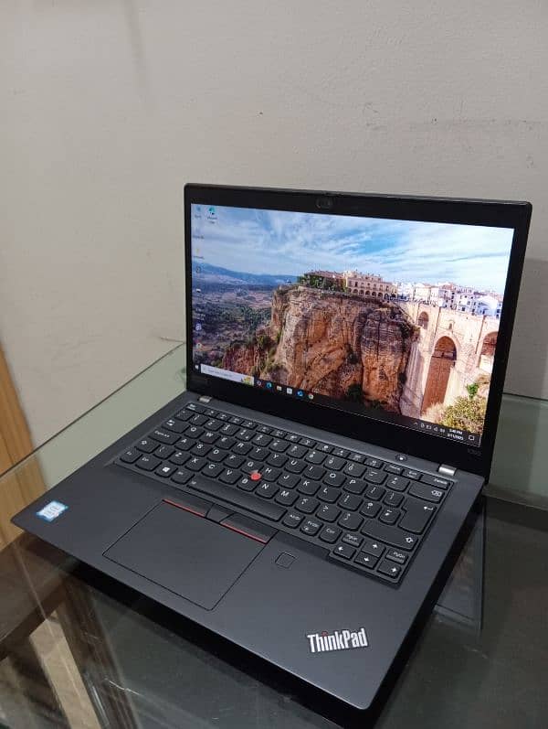 Laptop Lenovo Thinkpad X 390 Core i5 8th gen 8/256GB SSD 0