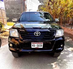 Toyota Hilux 2016