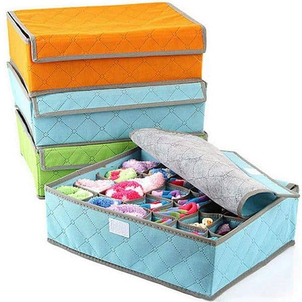 24 pocket organizer Box for sale 0