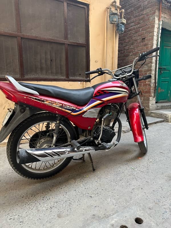 Honda CG125 Dream 2