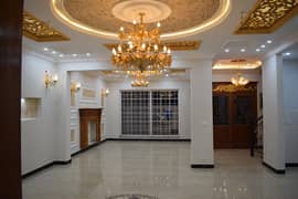 10 Marla Like New Luxury Upper Portion For Rent In Bahria Town Lahore