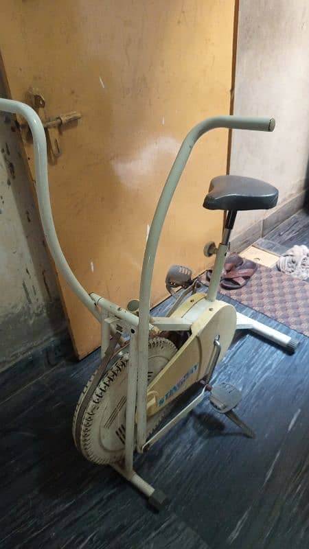 I sale my exercise cycle urgent 03084646410 1