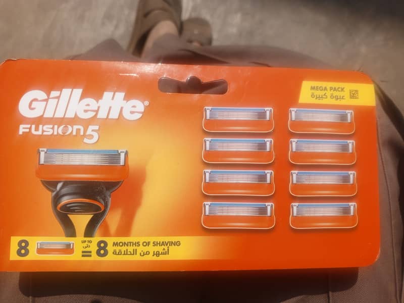 Gillette fusion5 mega pack 8 blades 1