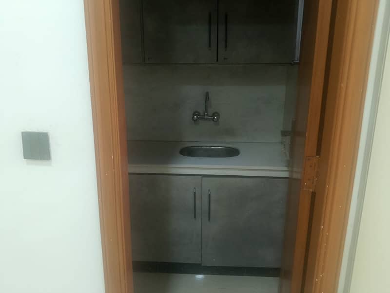 BRAND NEW HALL AVALIBLE FOR RENT (ONLY FOR OFFICES) 7