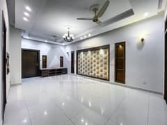 10 MARLA HOUSE AVALIABLE FOR RENT IN BAHRIA TOWN PHASE 3