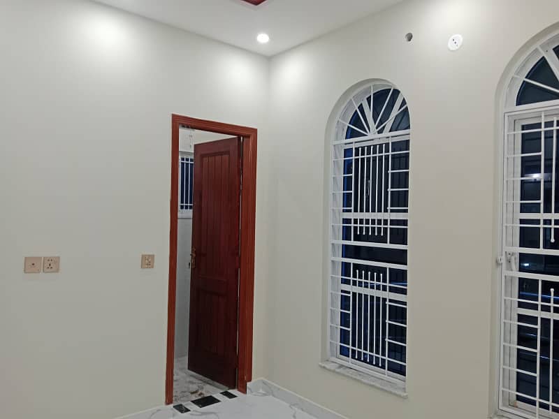 5 MARLA BRAND NEW SPANISH HOUSE FOR SALE IN EDEN BOULEVARD 36