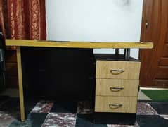 office side table  with fresh wooden