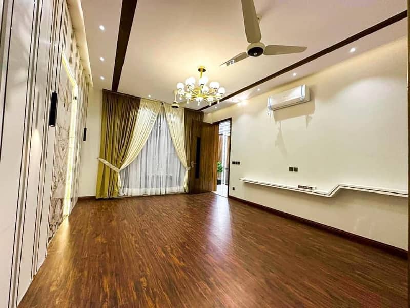 A BEAUTIFUL 1KANAL HOUSE FOR SALE IN OVERSEAS B EXT BAHRIA TOWN LAHORE 12