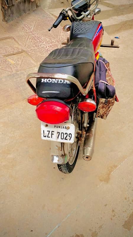 Honda 70 2004 very good bike 5