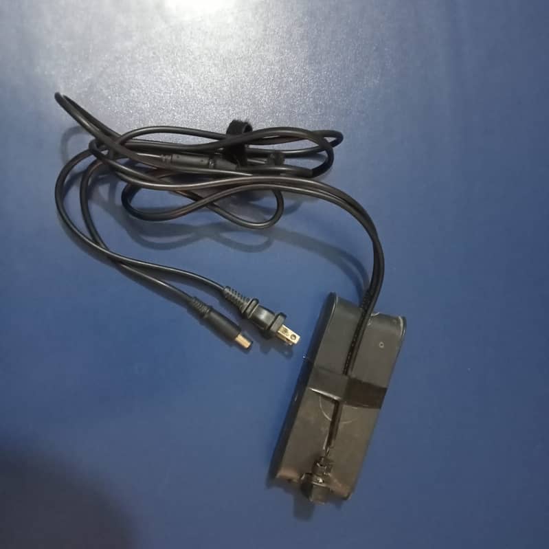 Original Dell Laptop Charger - 65W-AC/DC ADAPTER - Model AA22850 2