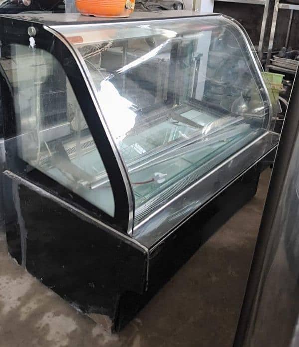 Large Display Counter chiller 0