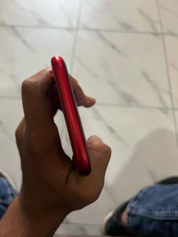 Iphone XR 128 GB. 03020448380 4