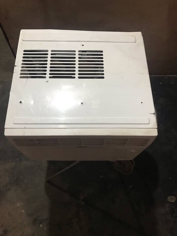 Haier Window AC 3