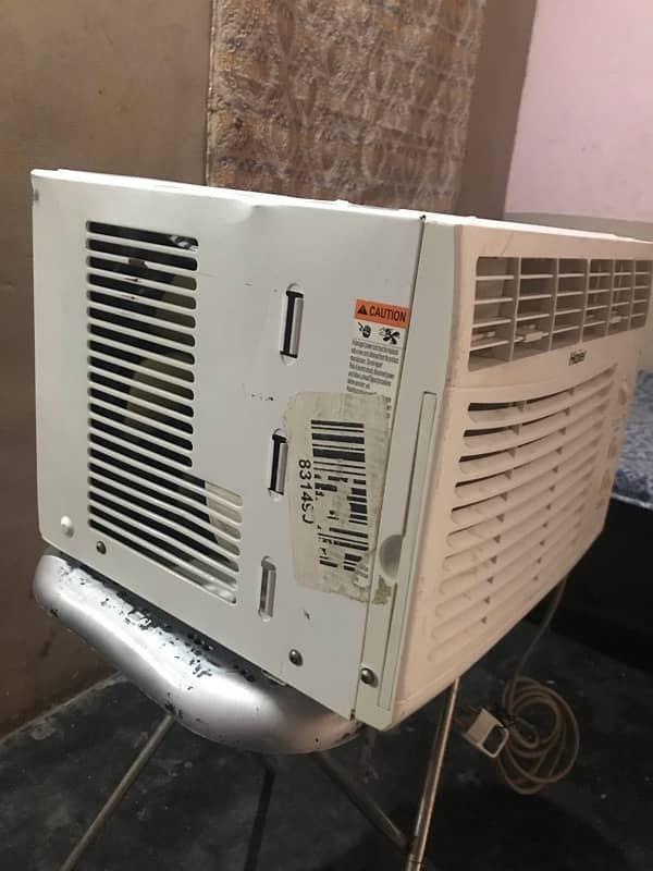 Haier Window AC 4