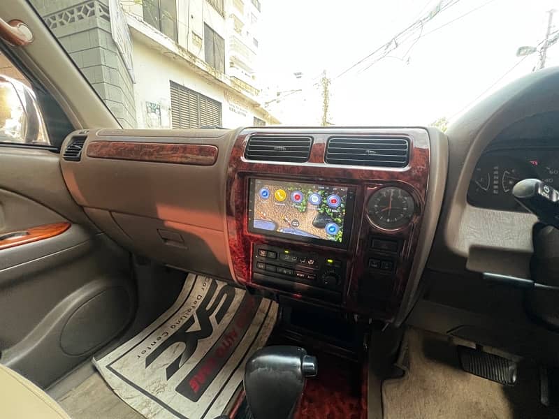 Toyota Land cruiser Prado 2000 8