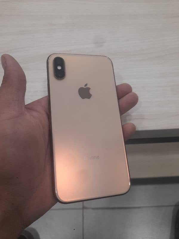 iphone xs 1