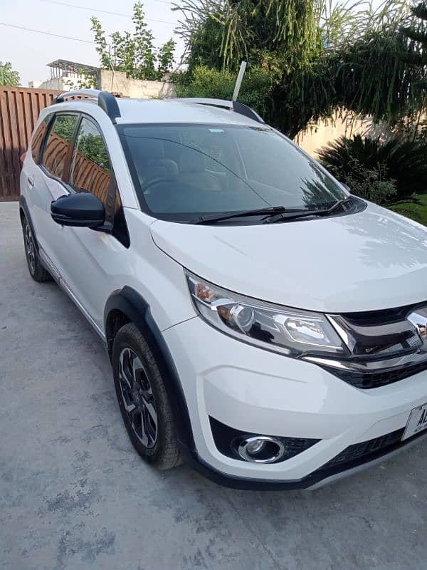 Honda BR-V 2017 11