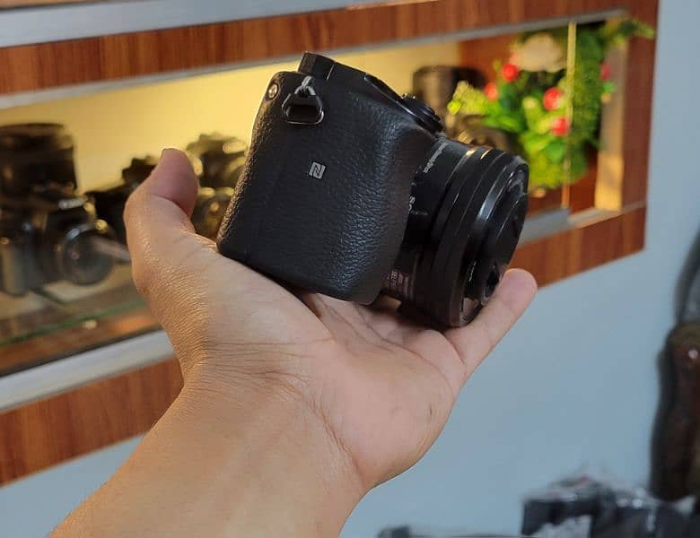 Sony a6100 complete box 5