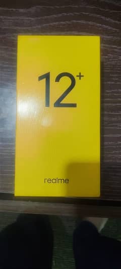 realme