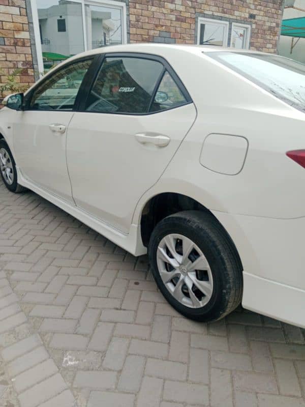 Toyota Corolla XLI 2017 9