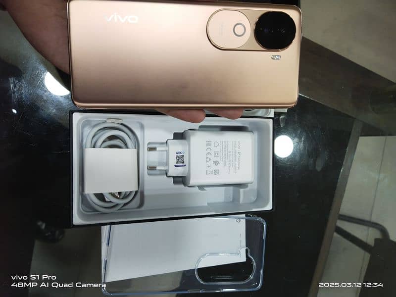 Vivo V40e new purchase 4