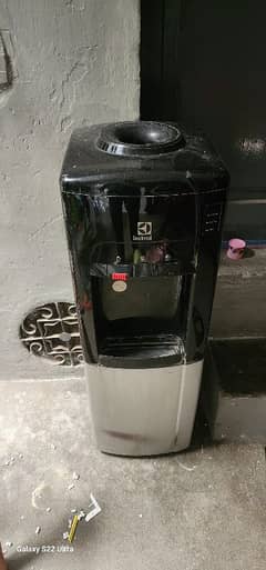 electron water dispenser