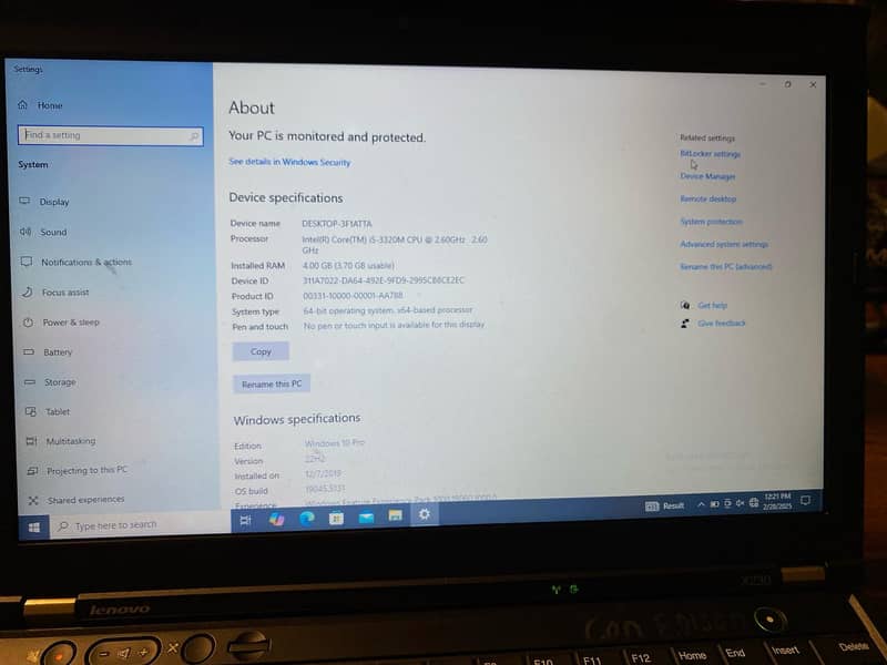 Selling Lenovo Thinkpad i5 Generation 3 1