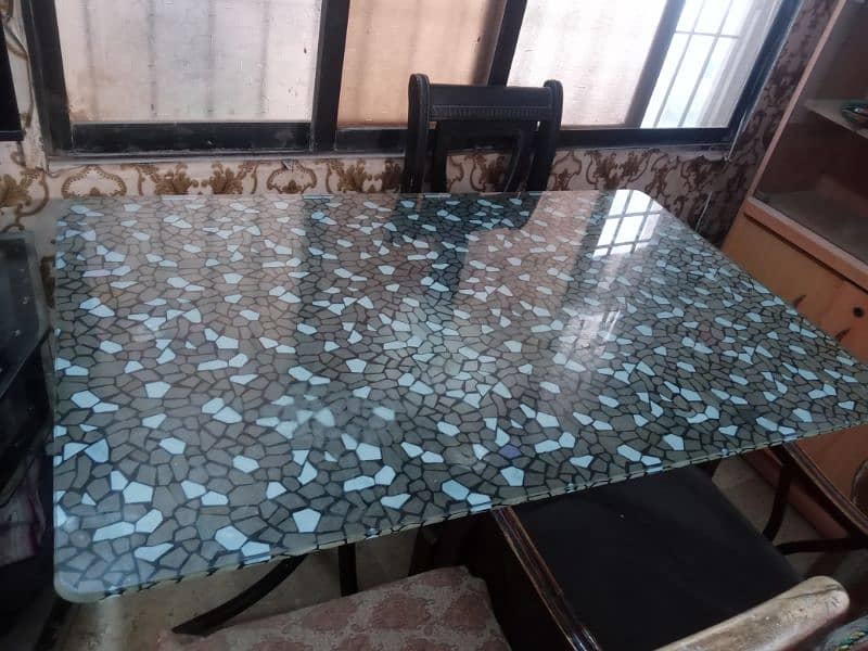 Dining Table thick glass 1