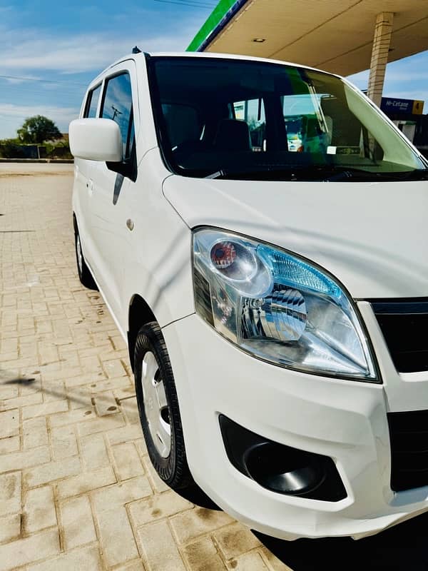 Suzuki Wagon R 2017 4