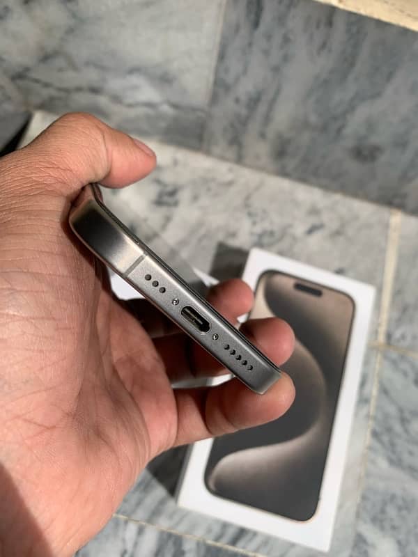 i phone 15 pro 256gb Factory unlock 3