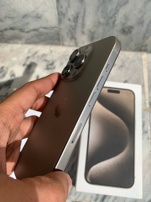 i phone 15 pro 256gb Factory unlock 5