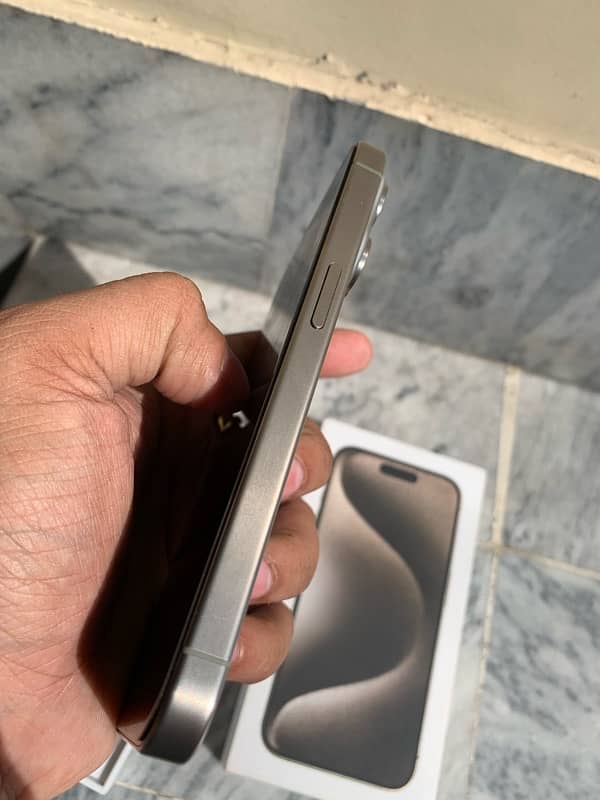 i phone 15 pro 256gb Factory unlock 6