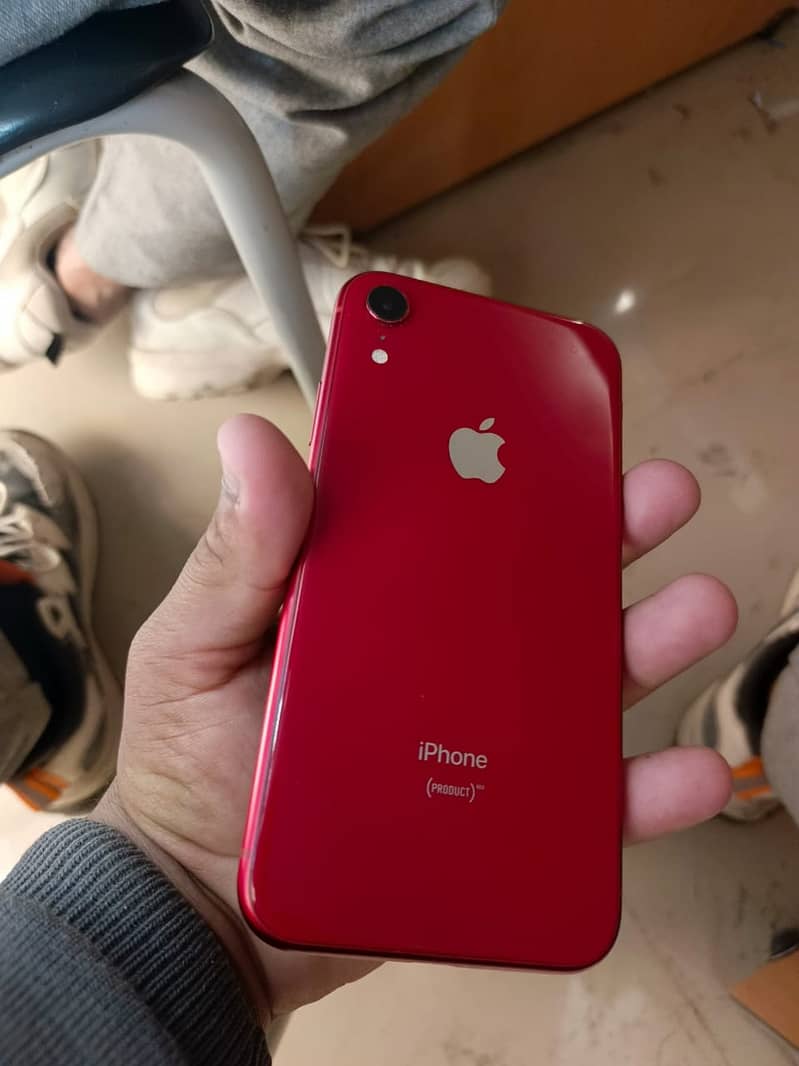 Apple iPhone XR 1