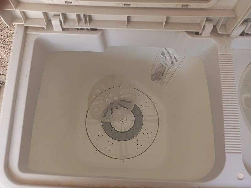 kenwood washing machine & dryer genuine condition 2